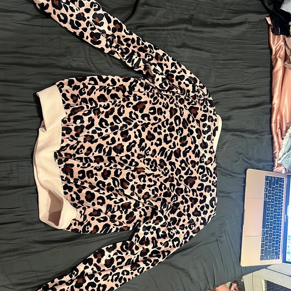 Pink Cheetah Print PJ top size small